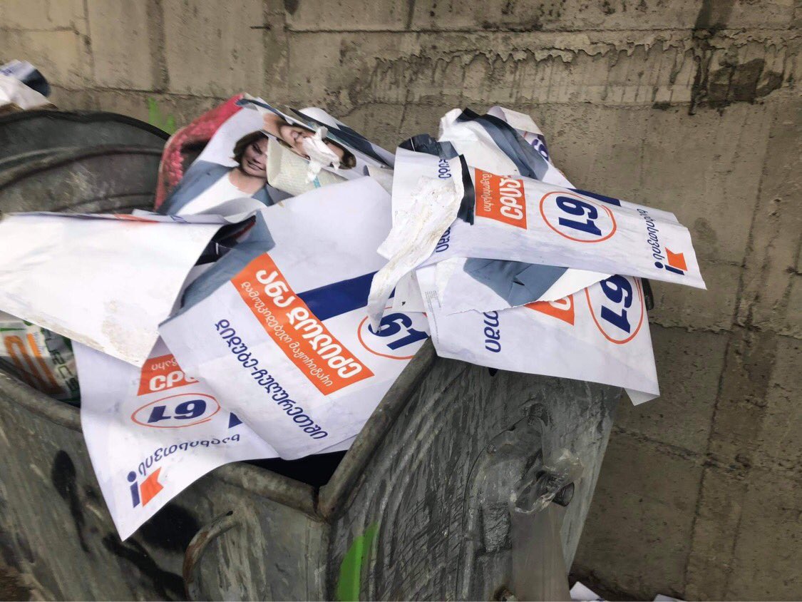 Destroyed20campaign20material20of20Independent20candidate20Anna20Dolidze.20Souce20Twitter20Anna20Dolidze